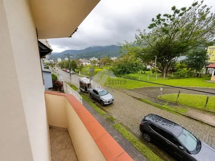 Casa de 5 Quartos no Itacorubi
