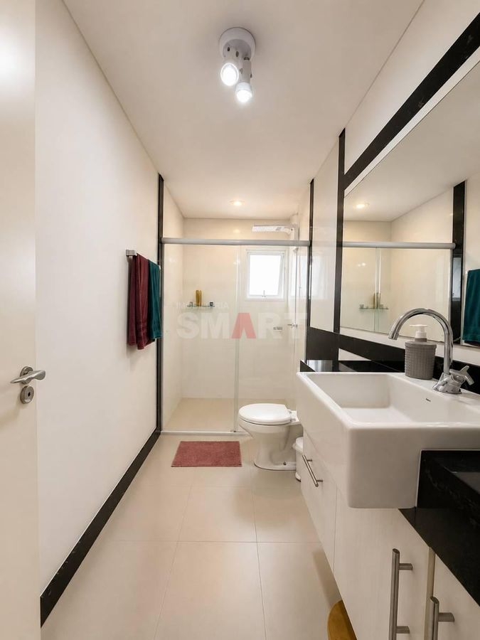 Apartamento no Centro de Jaragua com 1 Suite e 2 Quartos