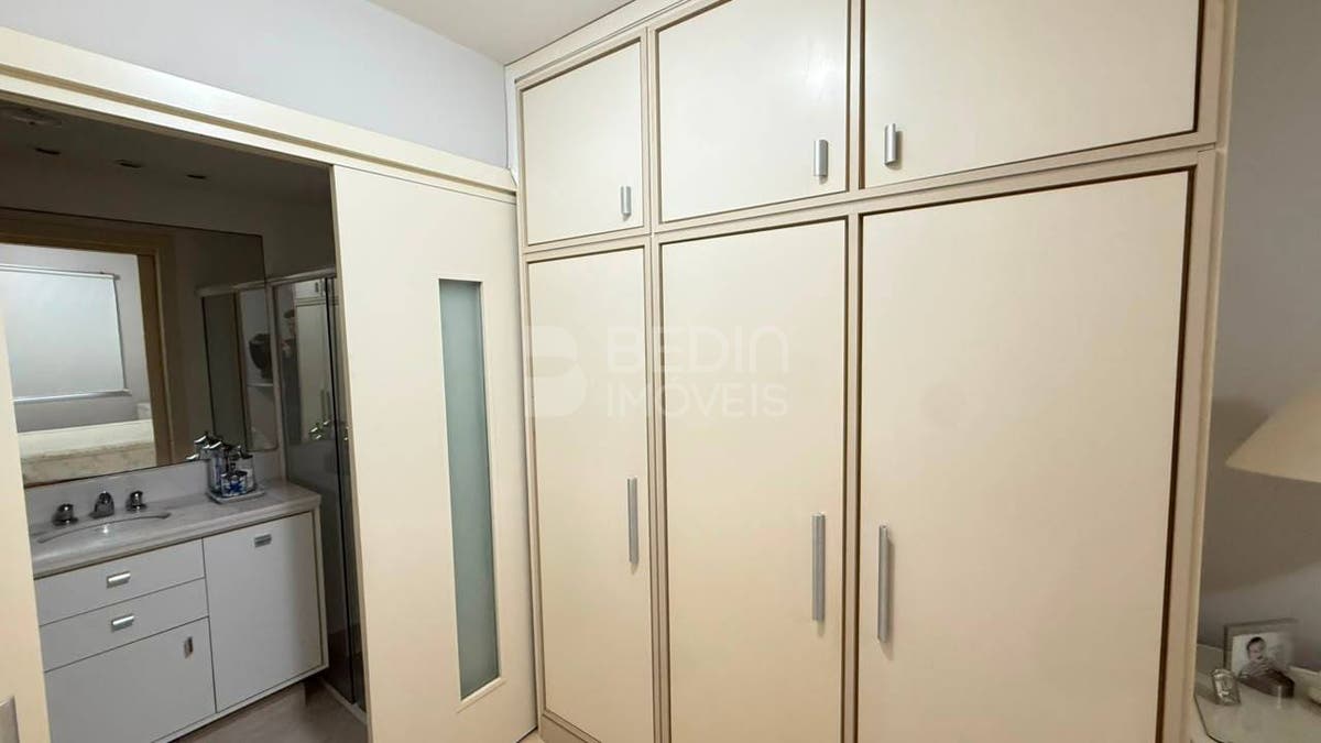 0758e056-72dd-4ce6-a633-80fcab5f0974.jpg