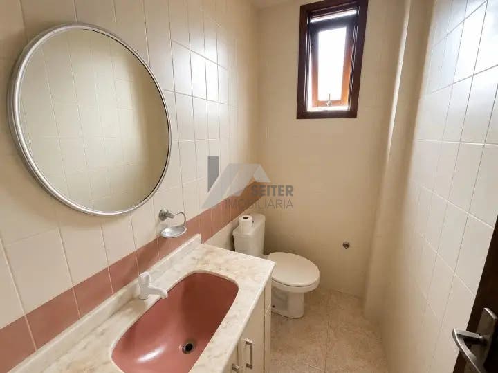 Casa de 5 Quartos no Itacorubi