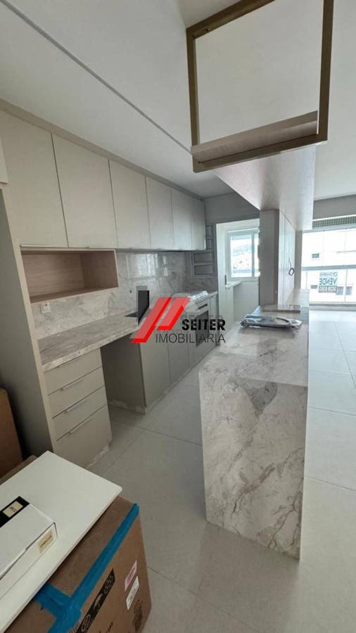 Apartamento à Venda no Jardim Poente Novo Estreito Florianopolis