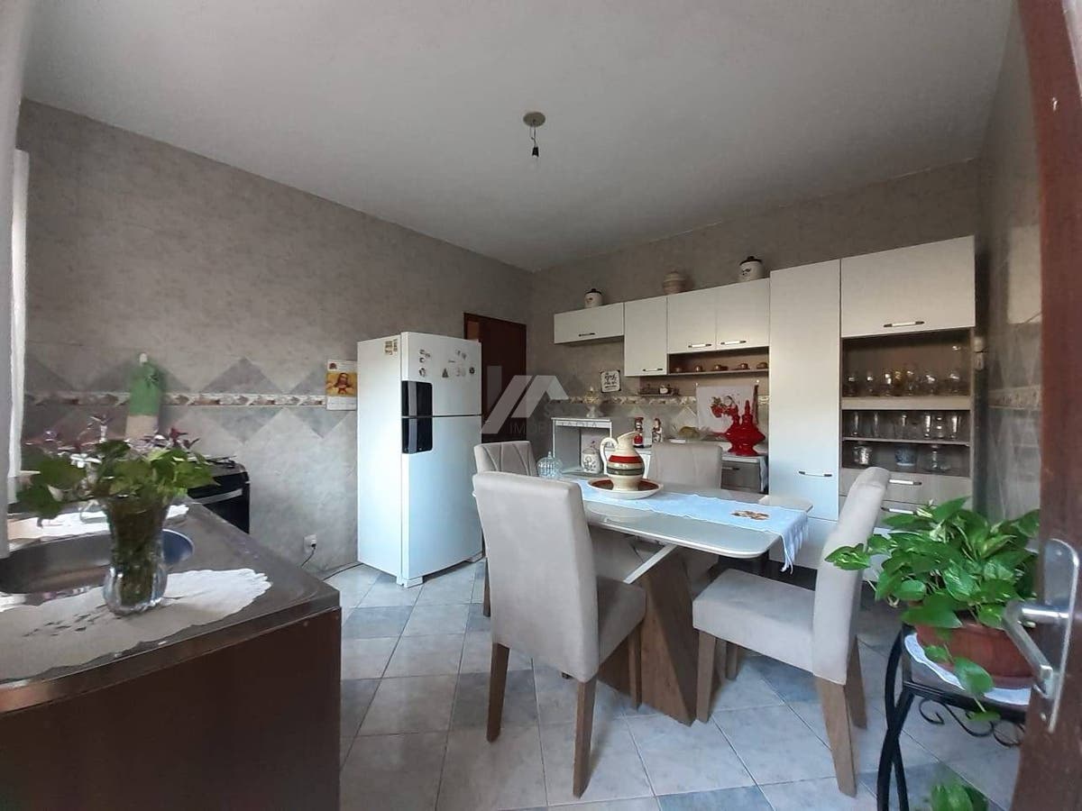 Casa com 6 quartos Córrego Grande Florianópolis