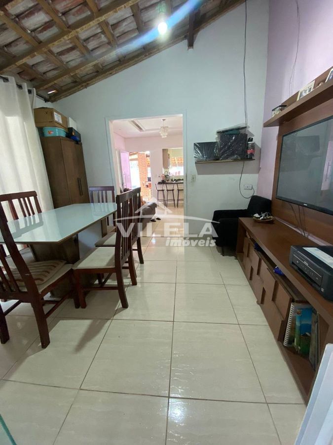 Casa com terreno grande-travessão-caragatatuba-sp