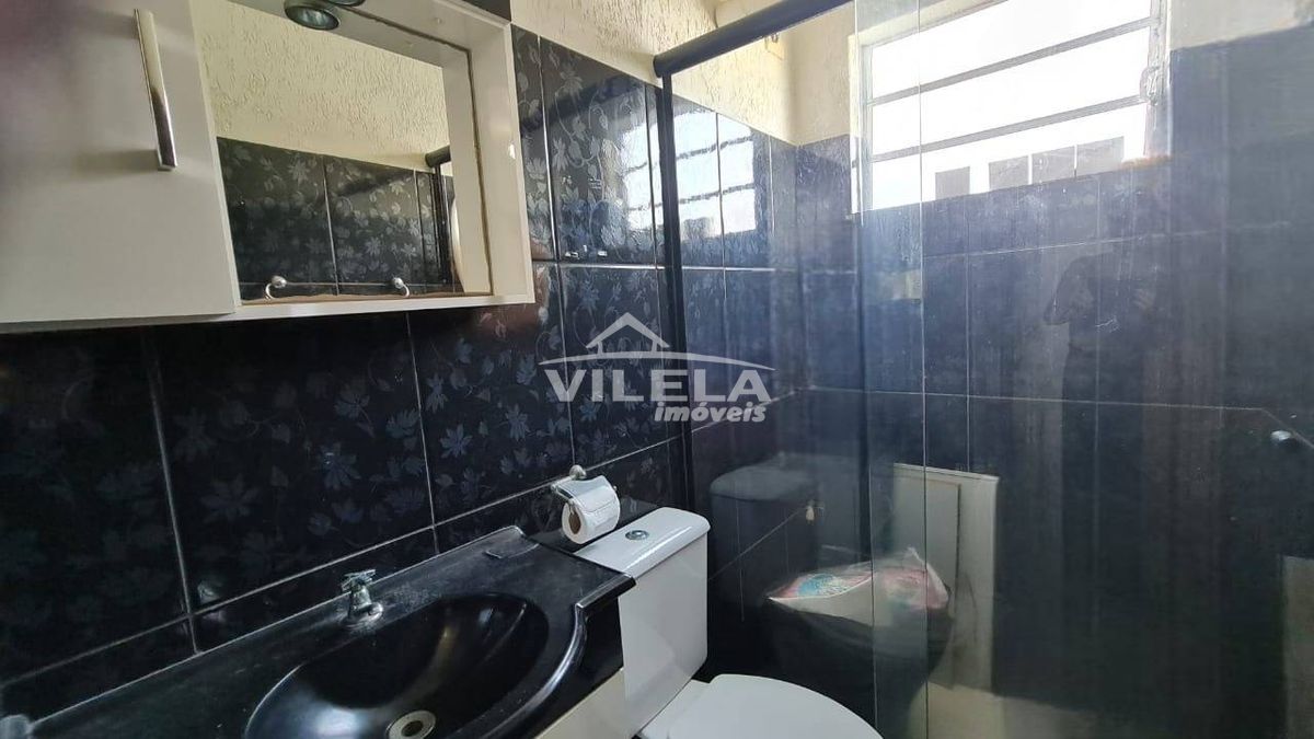 Casa com Edícula - Poiares. Venda.