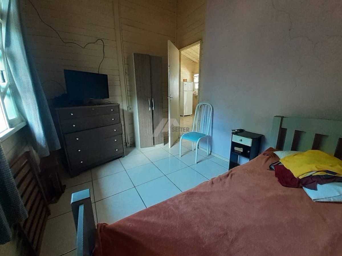 Casa com 6 quartos Córrego Grande Florianópolis