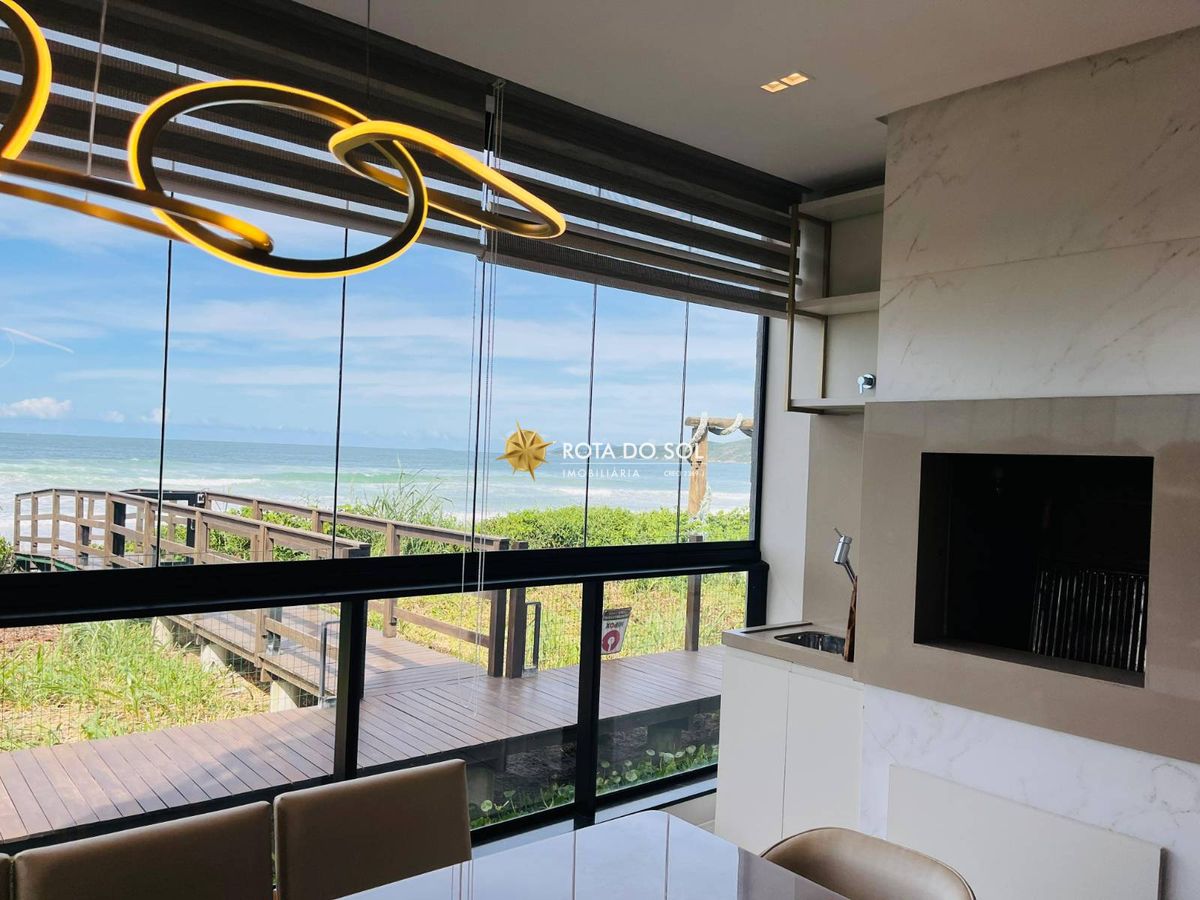 Nascer do Amanhã Apartamento Frente Mar 3 Suítes Praia Mariscal Bombinhas SC — foto 3