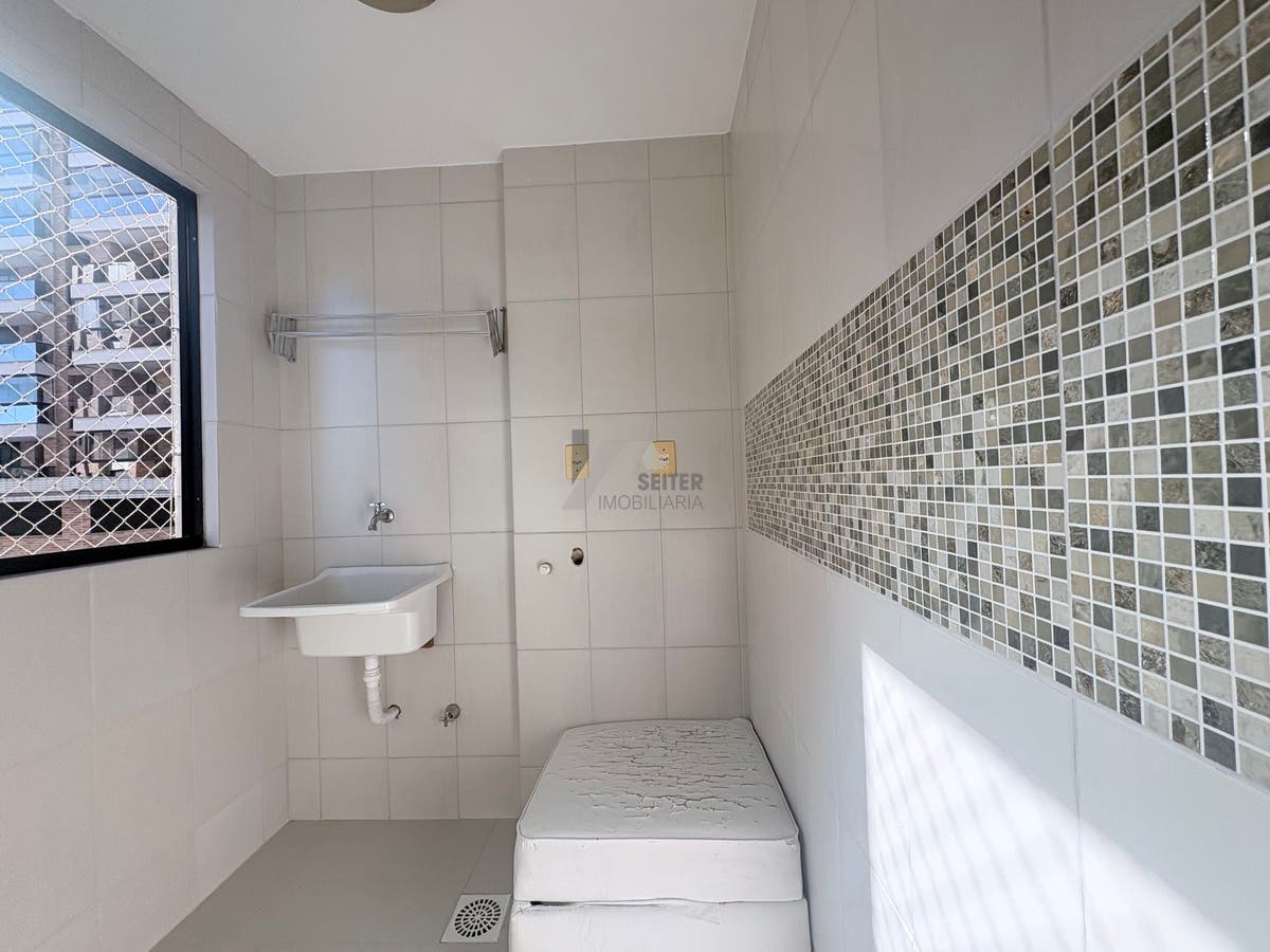 Apartamento a venda 2 quartos com suite a venda Itacorubi