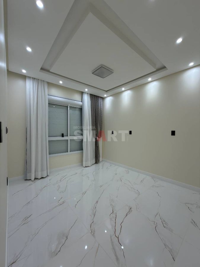 Casa Geminada com 1 Suíte + 2 Quartos + Piscina + Área de Festas Fechada