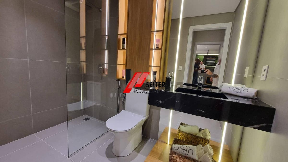 Apartamento a Venda no Bairro Saco Grande em Florianópolis