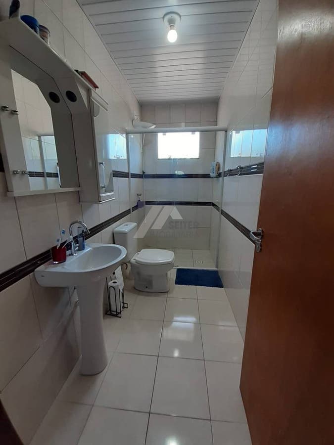 Casa com 6 quartos Córrego Grande Florianópolis