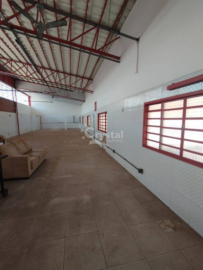 Barracão Comercial de 200m² para Alugar próximo ao Centro - Avaré. Foto 5