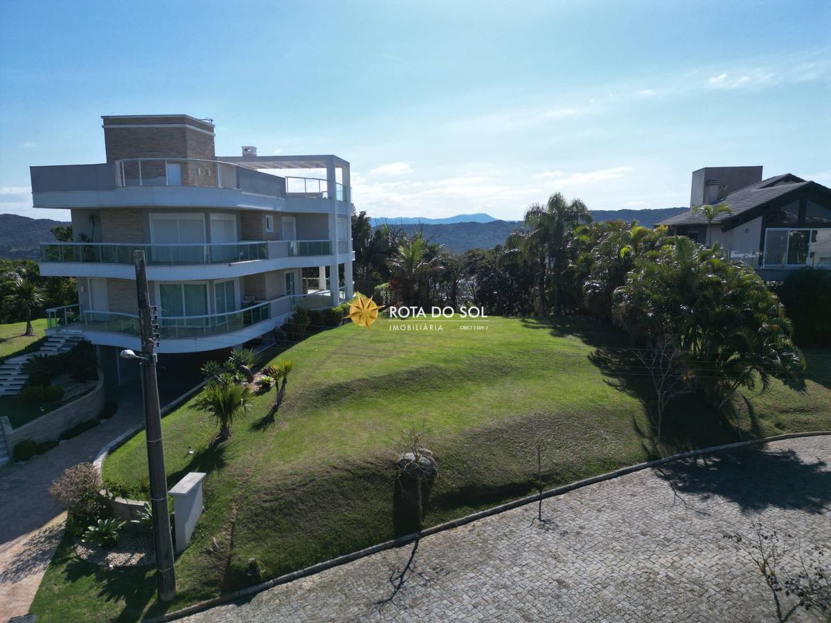 Terreno à Venda Condomínio Panorâmico Bombinhas SC - 2
