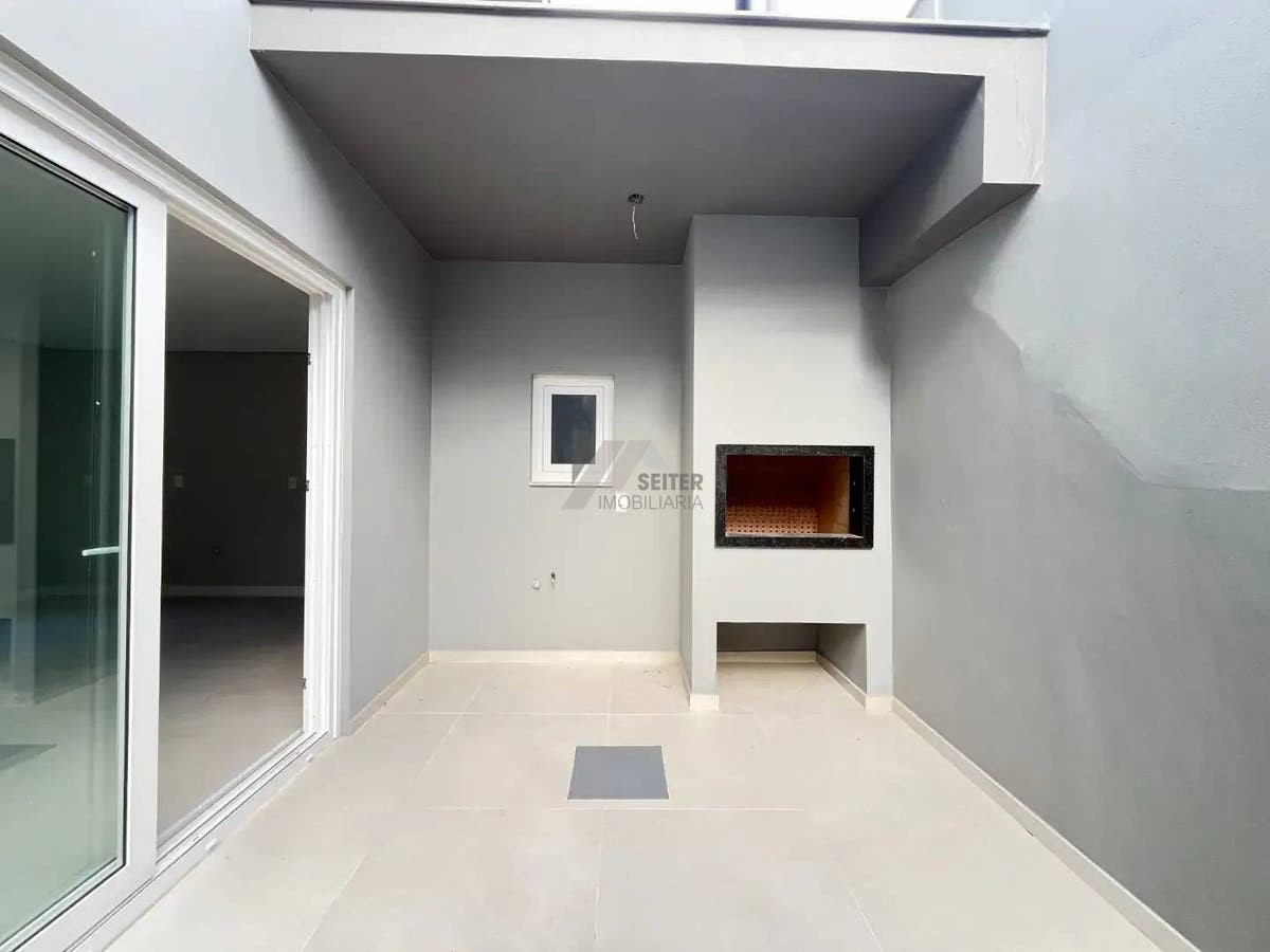 Casa 3 dormitórios para Venda no Córrego Grande Florianópolis