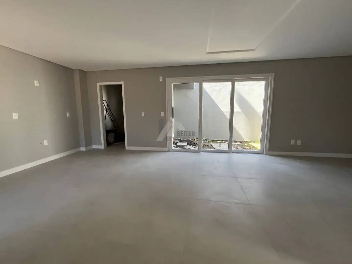 Casa 3 dormitórios para Venda no Córrego Grande Florianópolis