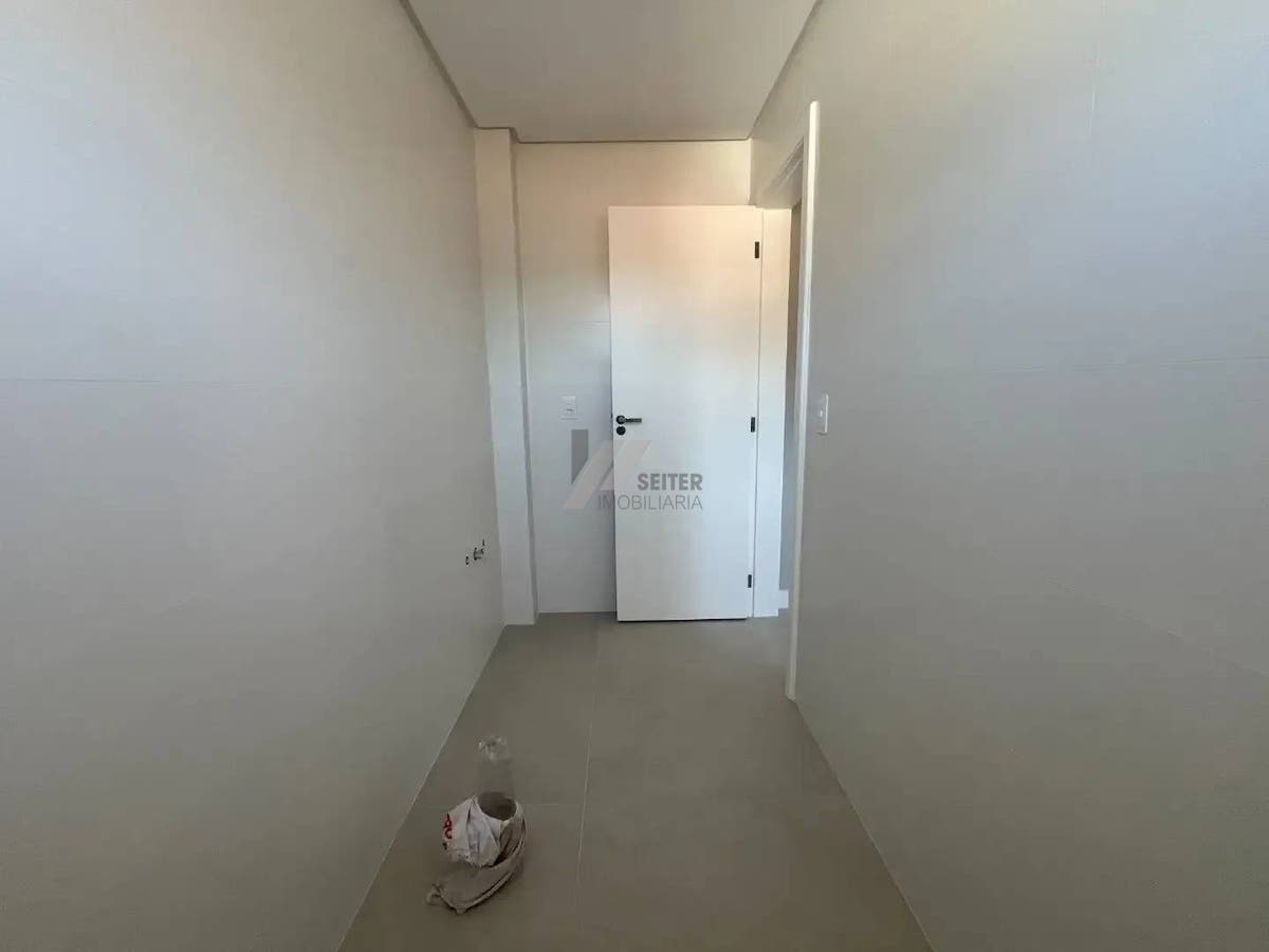 Casa 3 dormitórios para Venda no Córrego Grande Florianópolis