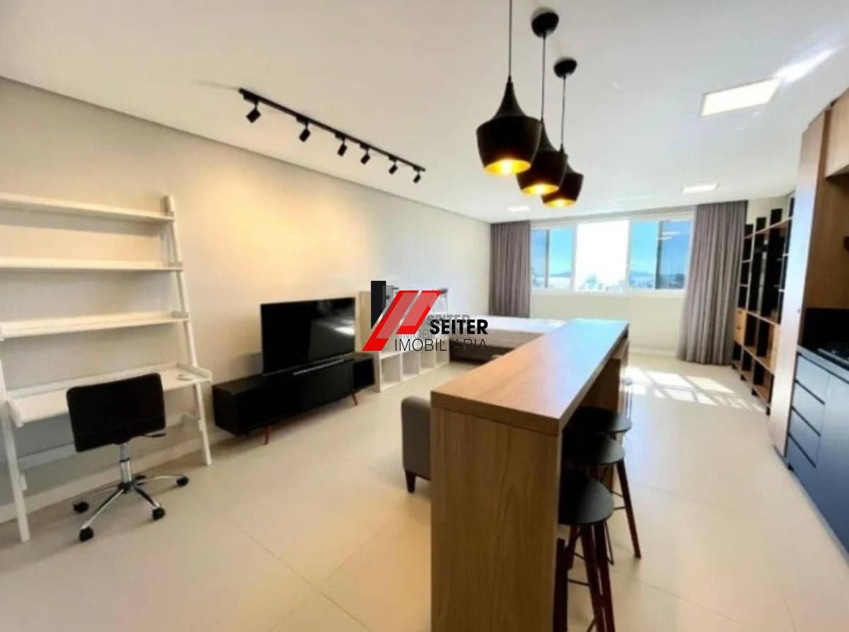 Studio para alugar no Centro de Florianópolis
