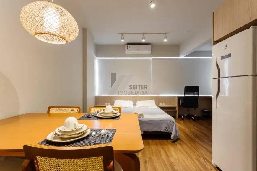 Flat/Loft/Estúdio com 1 quarto, Centro - Florianópolis
