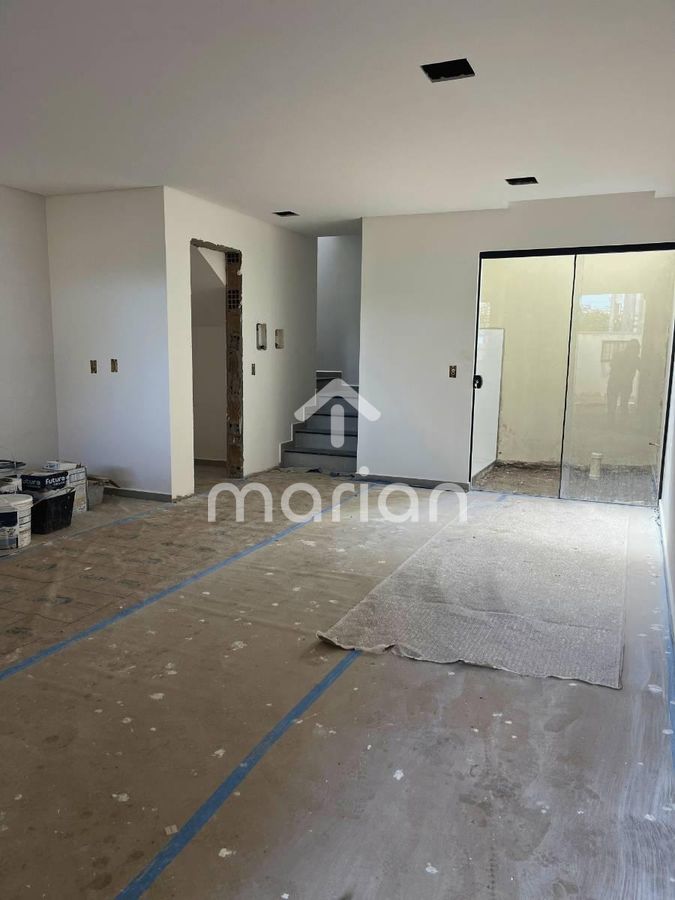 Sobrado com 3 Quartos à Venda, Nossa Senhora da Paz - Balneário Piçarras