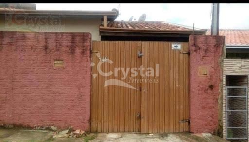 Casa com 3 quartos, Conjunto Habitacional Egydio Martins da Costa - Avaré. Foto 2