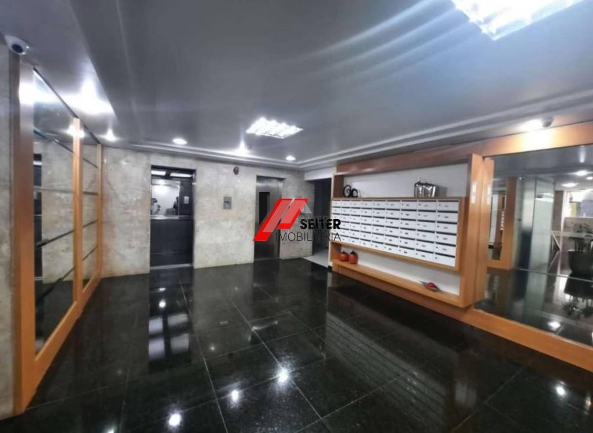 Sala comercial a venda no centro de Florianópolis