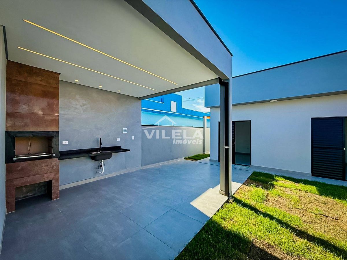 Casa -moderna-pé direito alto golfinho-caraguatatuba-sp