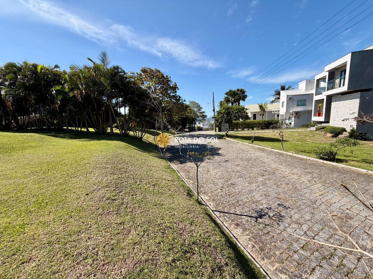 Terreno à Venda Condomínio Panorâmico Bombinhas SC - 12