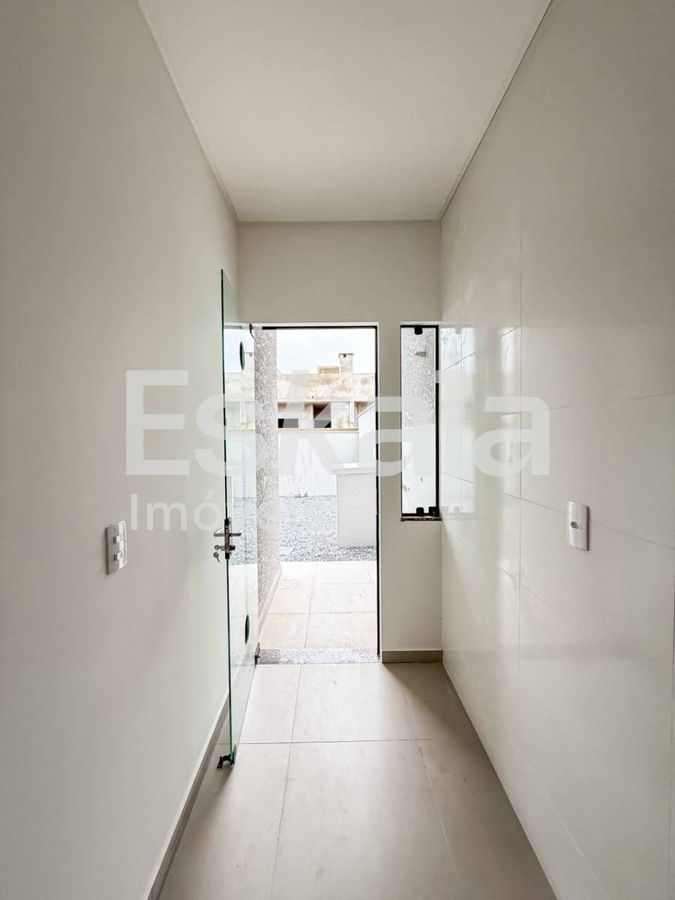 Casa Geminada Com 02 Dormitórios Escolinha - Guaramirim