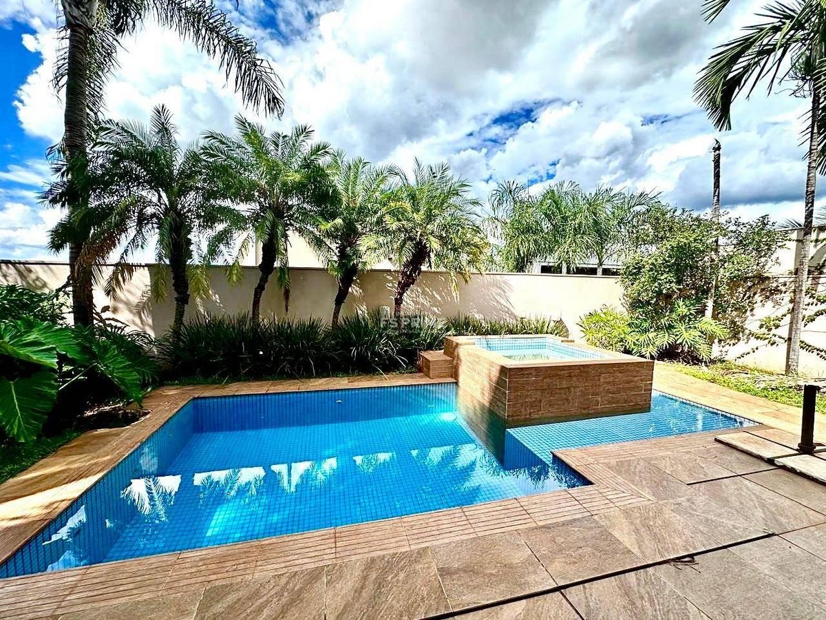 Casa sobrado, de 420m², com 5 quartos à venda em condomínio, Alphaville - Ribeirão Preto-Sp