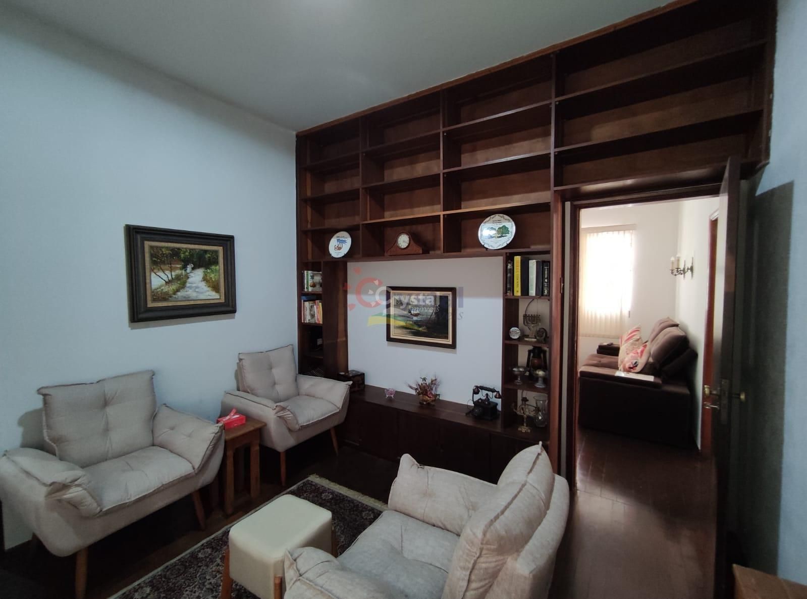 Casa Térrea em Centro - Avaré. Foto 2