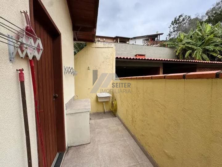 Casa 5 quartos alugar João Paulo Florianópolis