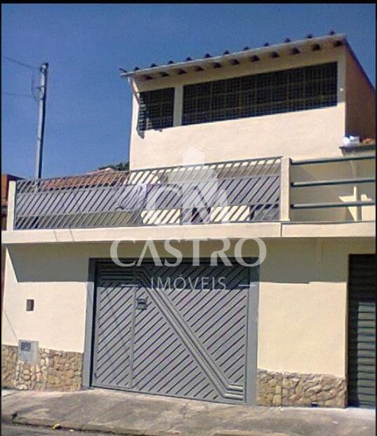 Sobrado 3 Quartos em Vila Granada, São Paulo - Padrão Funcional e Rústico