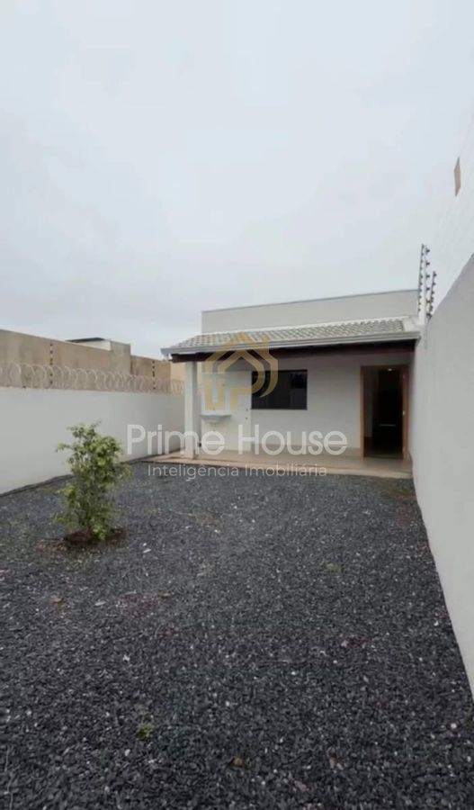 Vende-se Casa  no Bairro Nova Várzea Grande