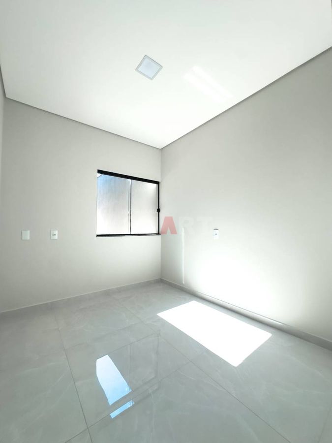 Casa Geminada com 1 Suíte + 1 Quarto