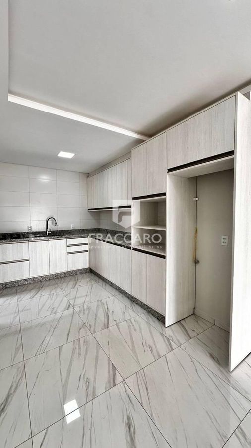 Casa à venda em Orfãs, Ponta Grossa — Portal Chave Fácil