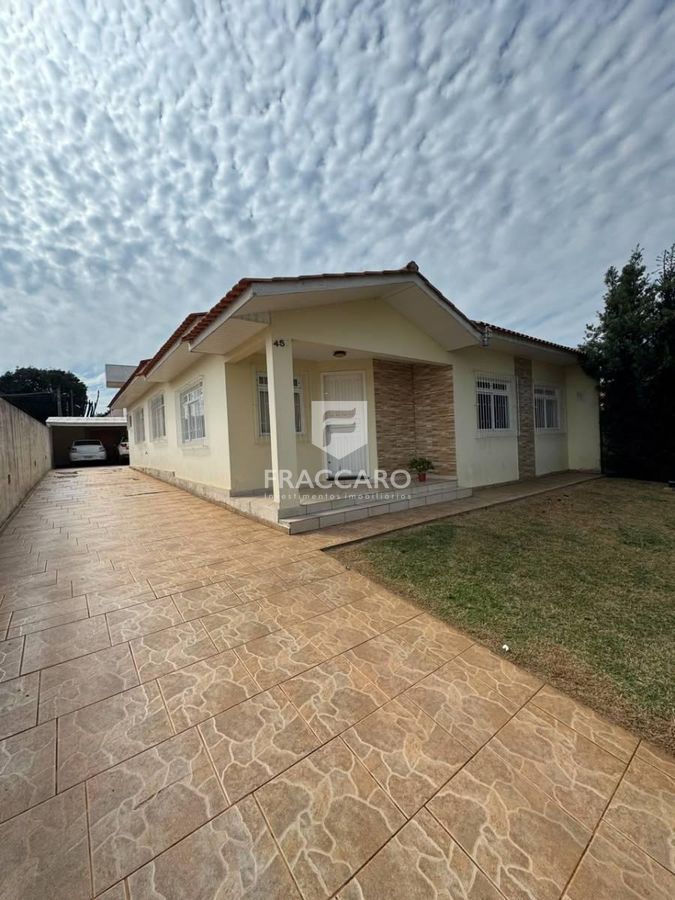 Casa à venda e para alugar em Uvaranas, Ponta Grossa — Portal Chave Fácil