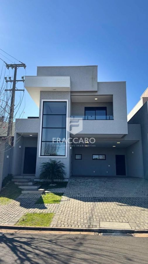 Casa à venda em Colônia Dona Luíza, Ponta Grossa — Portal Chave Fácil