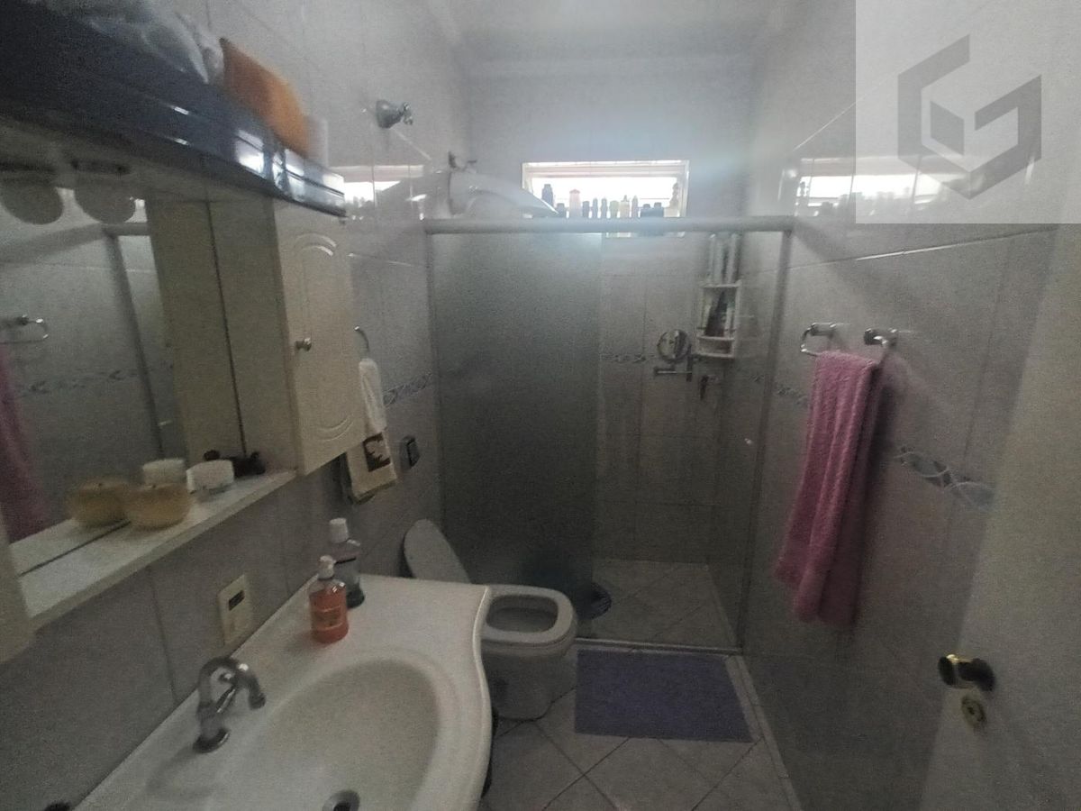 Sobrado com 3 quartos à Venda, Vila Ré - São Paulo