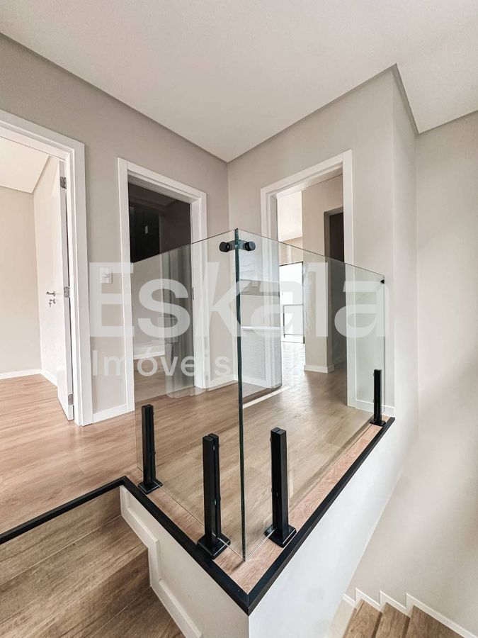 Casa geminada com 02 dormitórios + 01 suíte com close são luís - jaraguá do sul