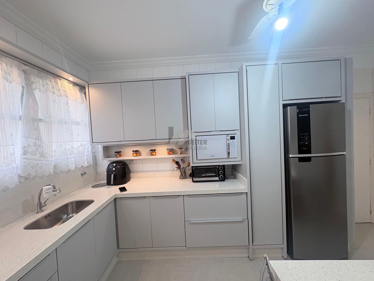 Apartamento 3 dormitorios a venda centro