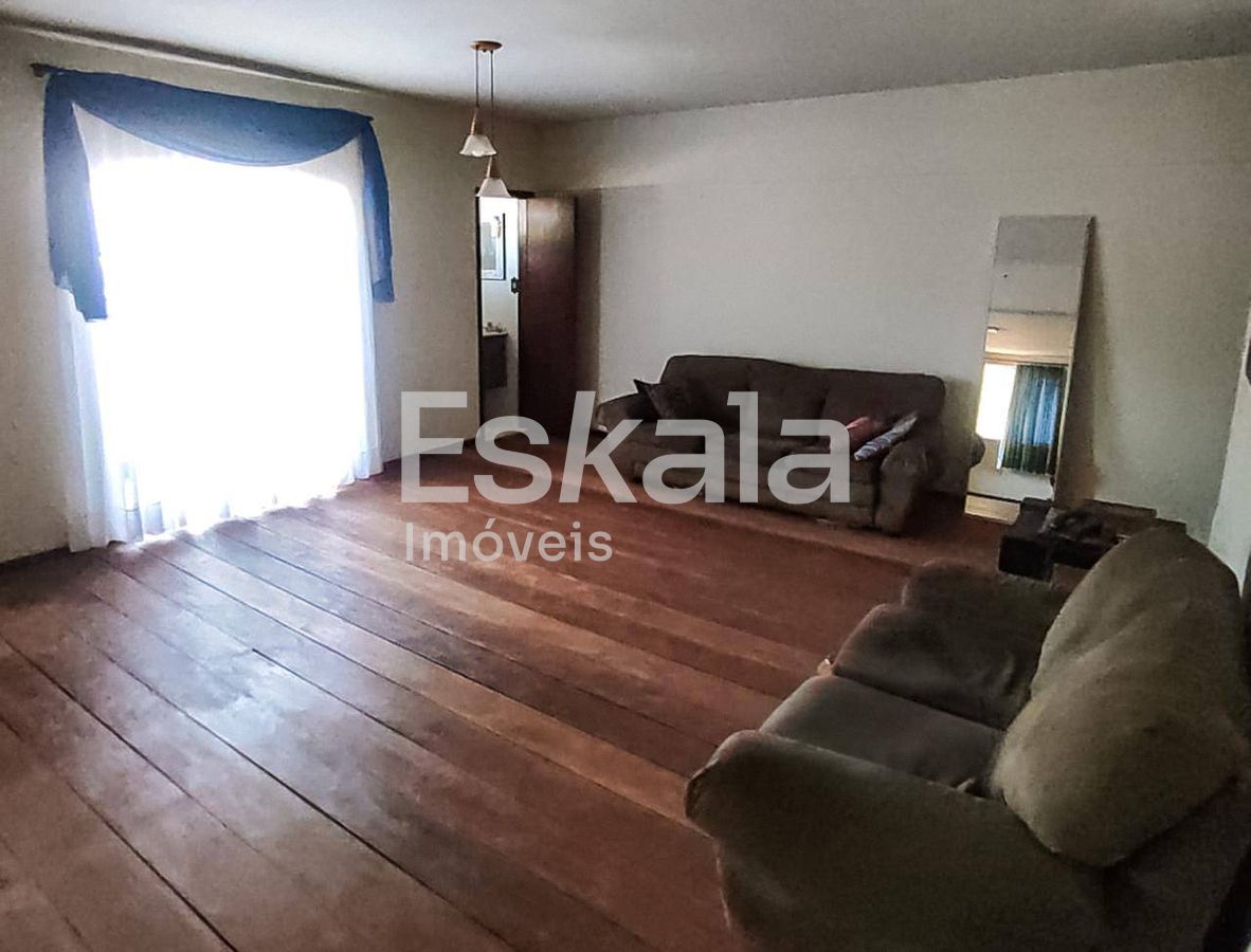 Apartamento com 01 Suíte + 02 Dormitórios Centro - Jaraguá do Sul
