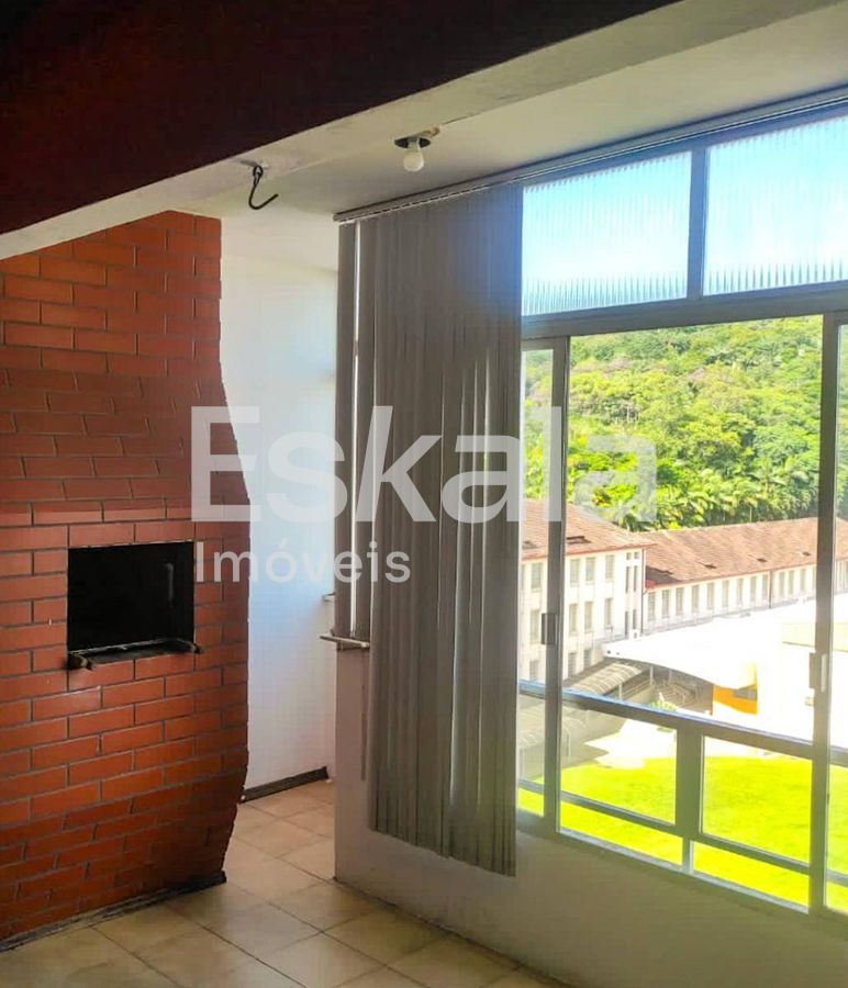 Apartamento com 01 Suíte + 02 Dormitórios Centro - Jaraguá do Sul