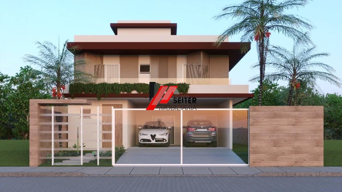 Casa de alto padrão à venda em Canasvieiras