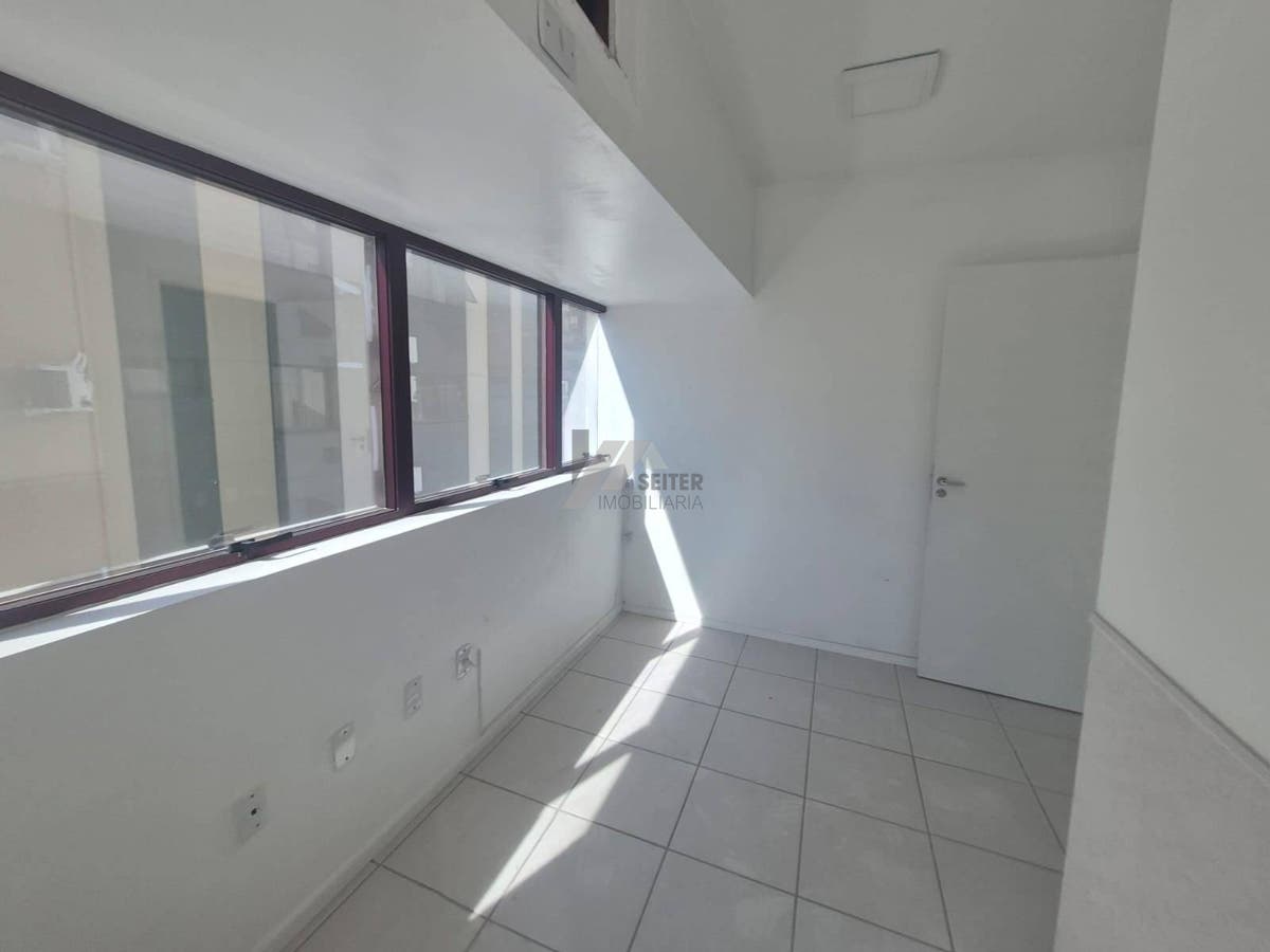 Sala comercial para locação centro de florianópolis rua dom jaime camara - foto 23