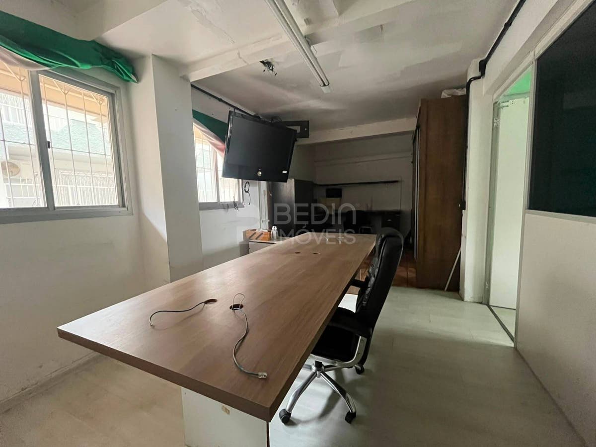 Sala Comercial de 72m² no bairro Centro, em Balneário Camboriú | Eu Corretor