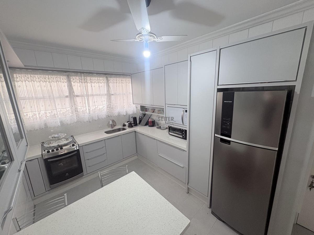 Apartamento 3 dormitorios a venda centro