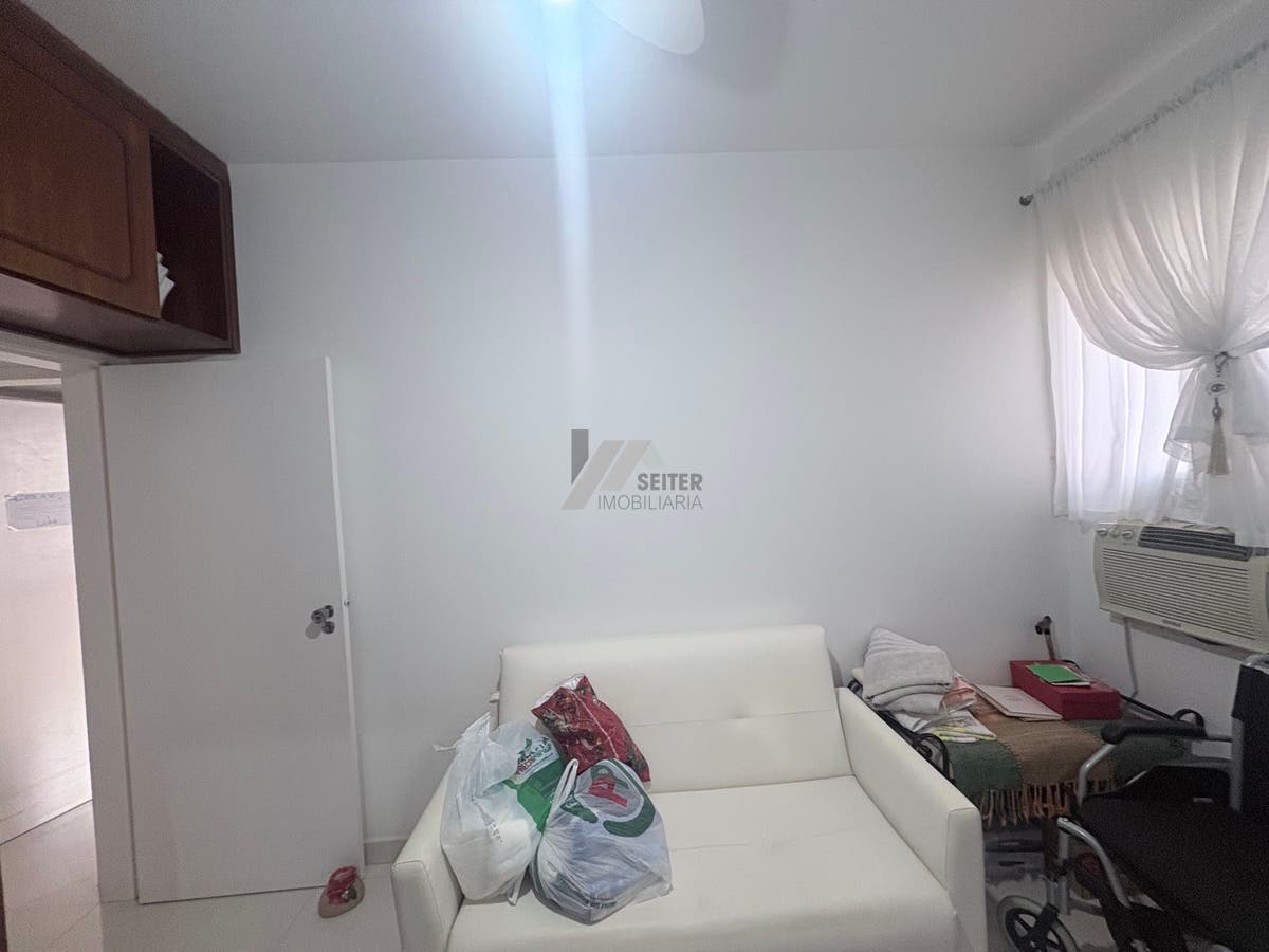 Apartamento 3 dormitorios a venda centro