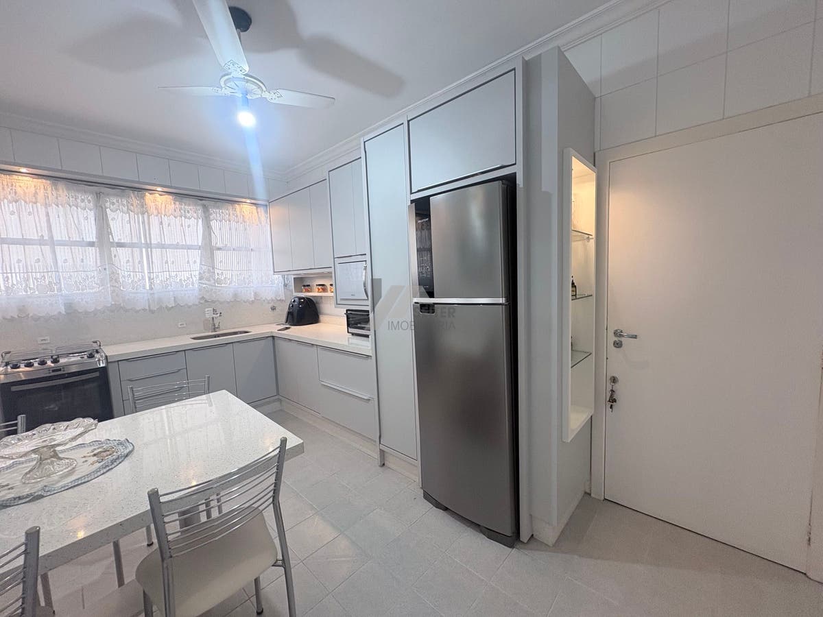 Apartamento 3 dormitorios a venda centro