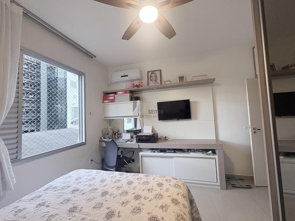 Apartamento 3 dormitorios com suite a venda centro