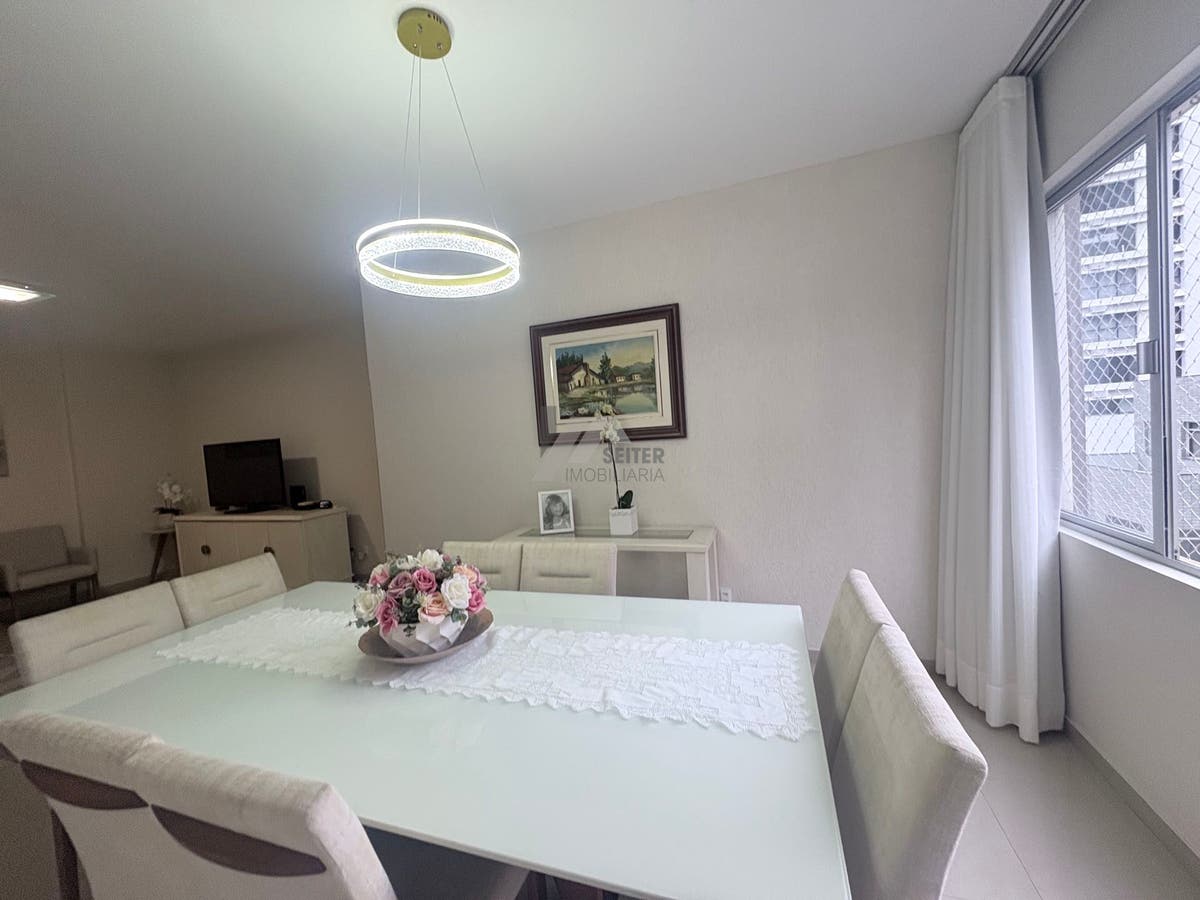 Apartamento 3 dormitorios com suite a venda centro