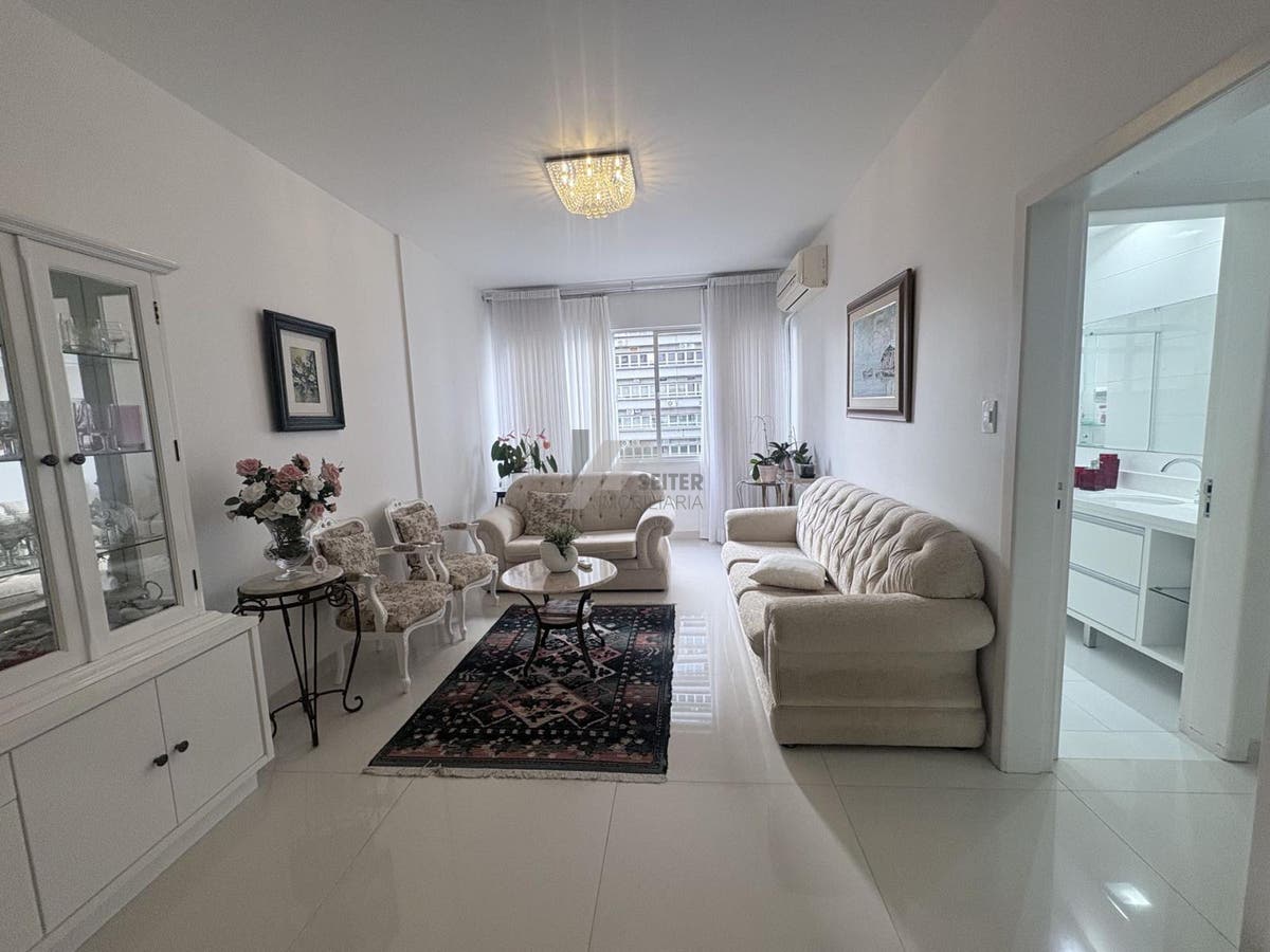 Apartamento 3 dormitorios a venda centro